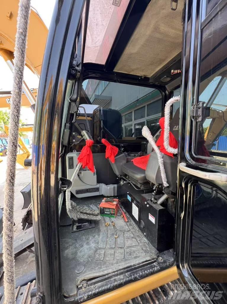 CAT 307 Mini excavators < 7t (Mini diggers)