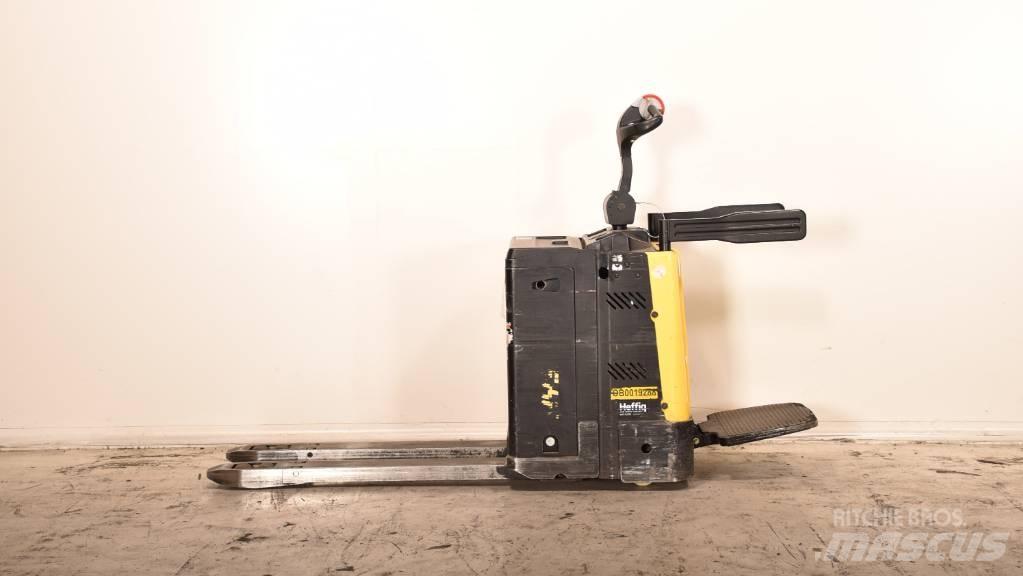 Hyster P 2.0 S Low lift with platform
