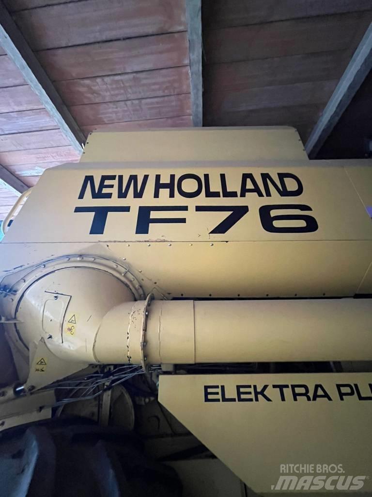 New Holland TF 76 Combine harvesters