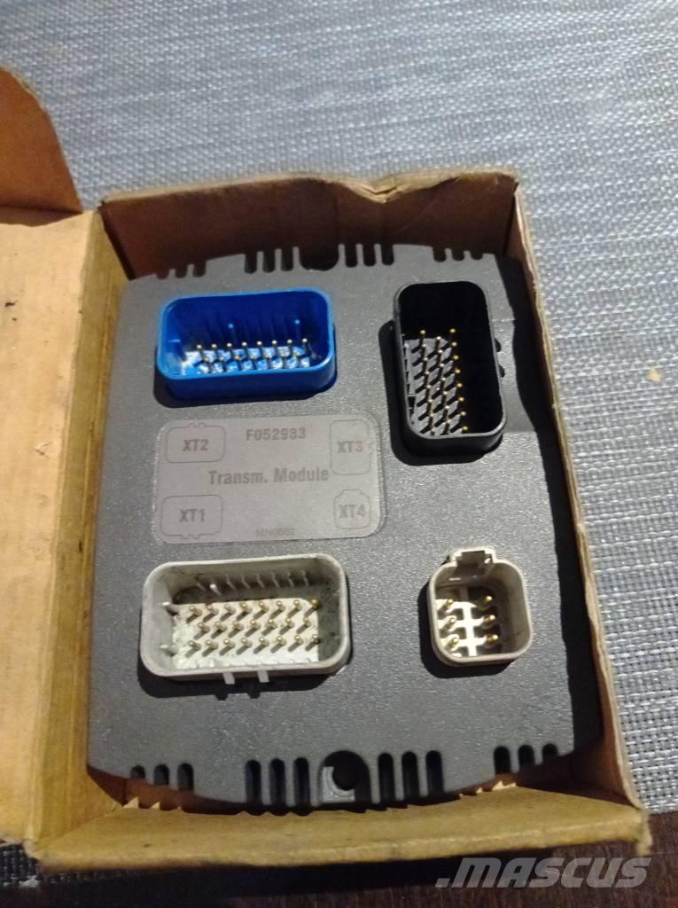 John Deere 1110C Electronics