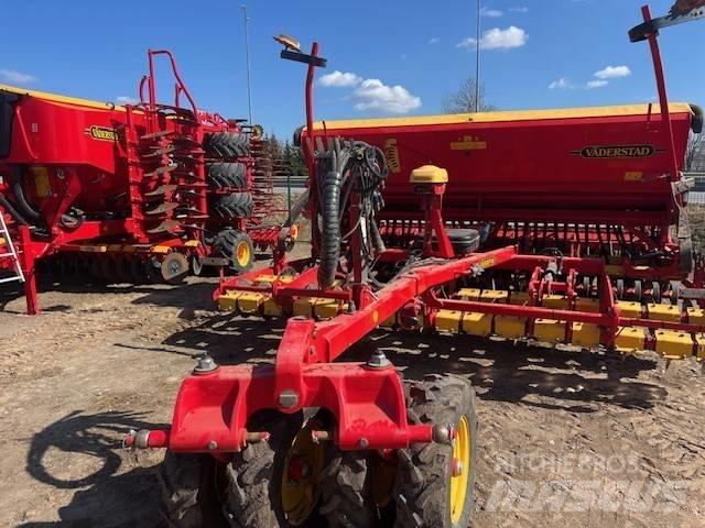 Väderstad Rapid400S Drills