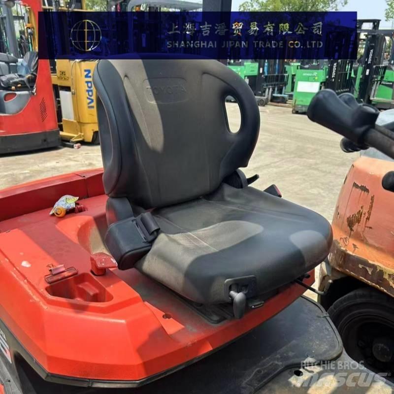 Toyota 7 FBL 15 Electric forklift trucks
