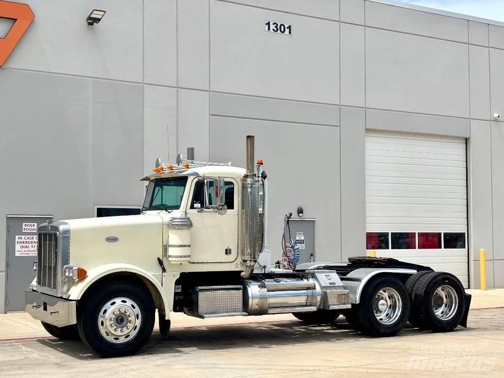 Peterbilt 378 Prime Movers