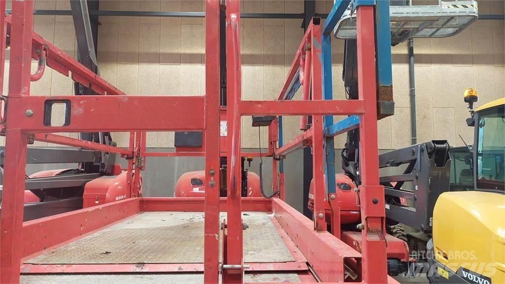 Manitou 120SC Scissor lifts