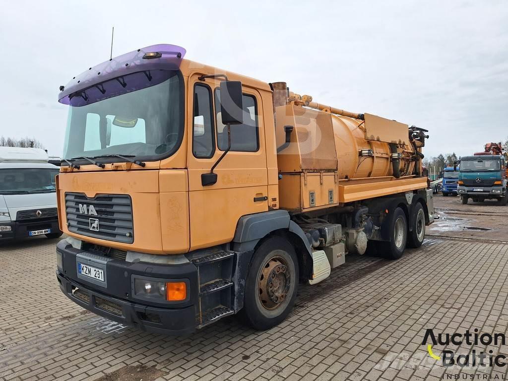 MAN TGS200 Commercial vehicle