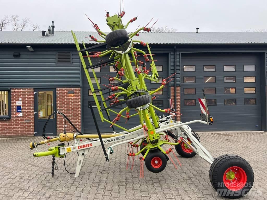 CLAAS Volto 1100 T Rakes and tedders