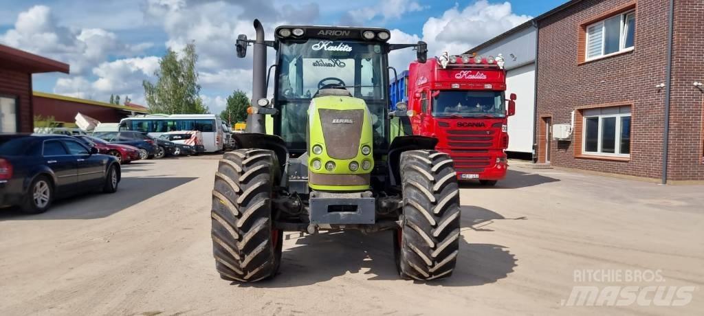 CLAAS Arion 640 Tractors