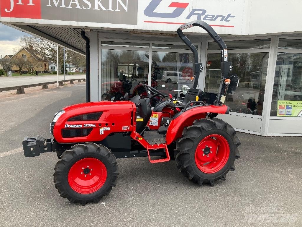 Branson 2500h Tractors
