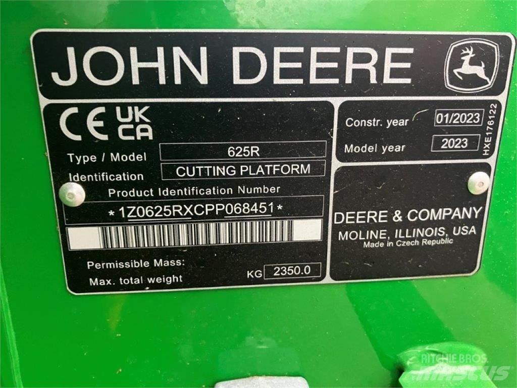 John Deere T560 Combine harvesters