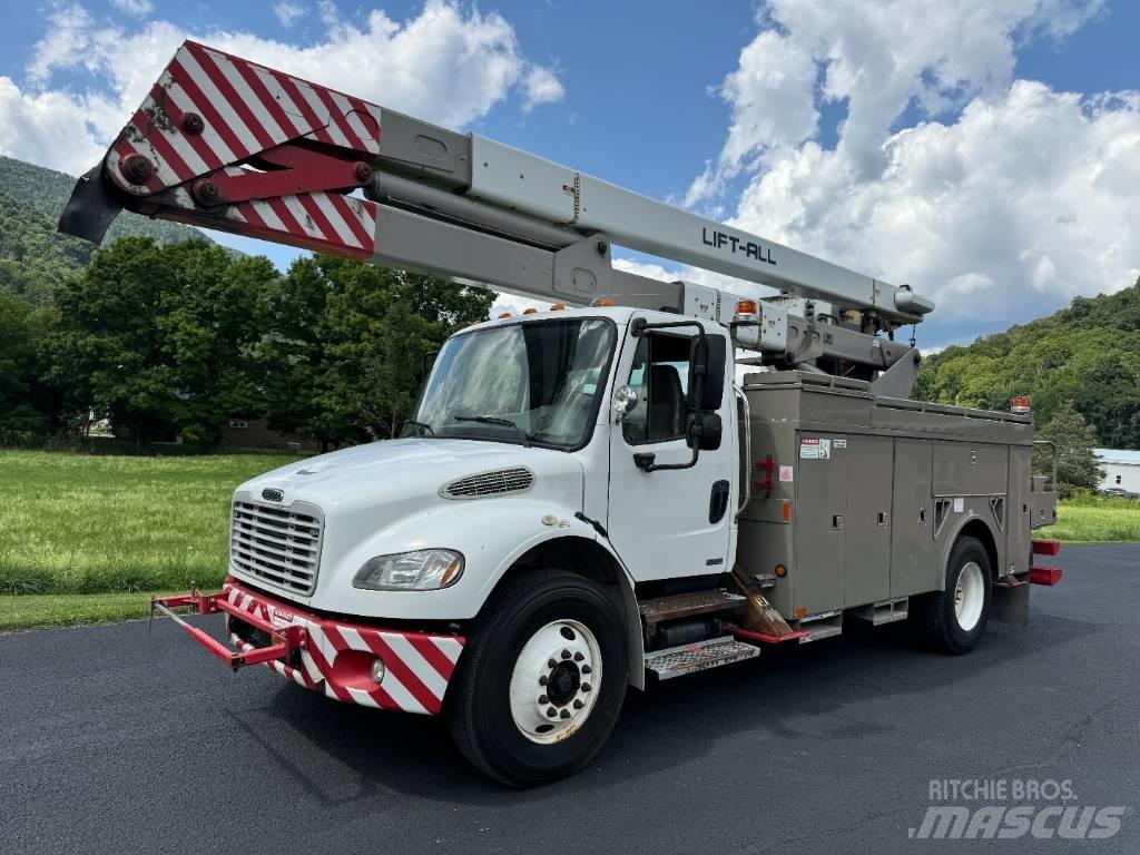 Freightliner M2 Truck mounted platforms