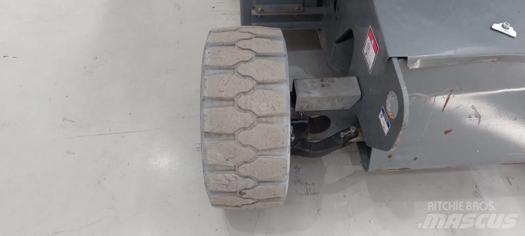 Haulotte HA 15 IP Articulated boom lifts