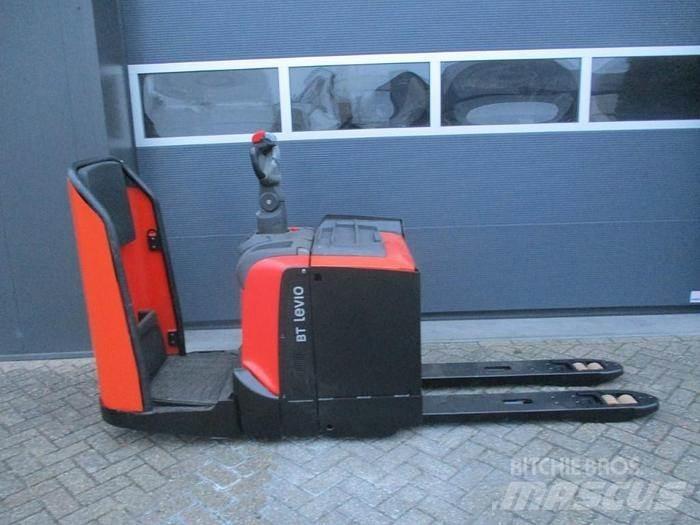 Toyota LPE 250 Low lift with platform