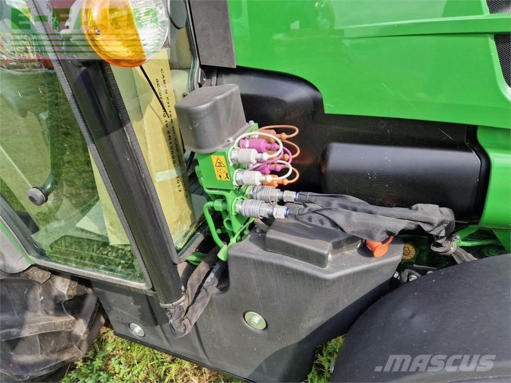 John Deere 5105GN Tractors