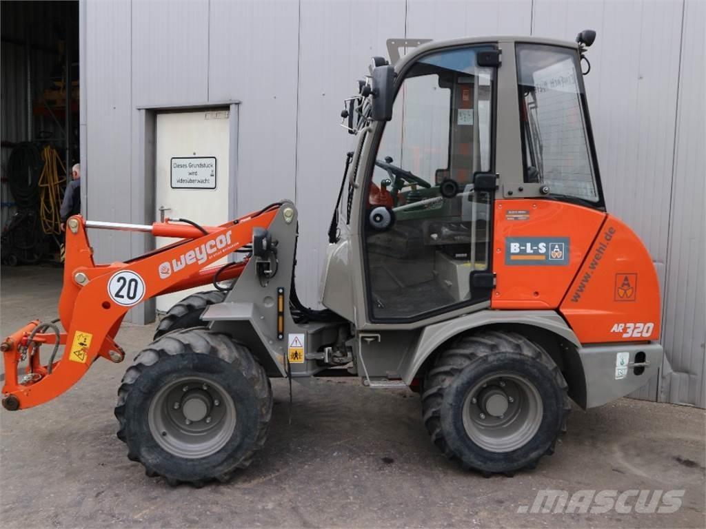 Atlas AR320 Farm machinery