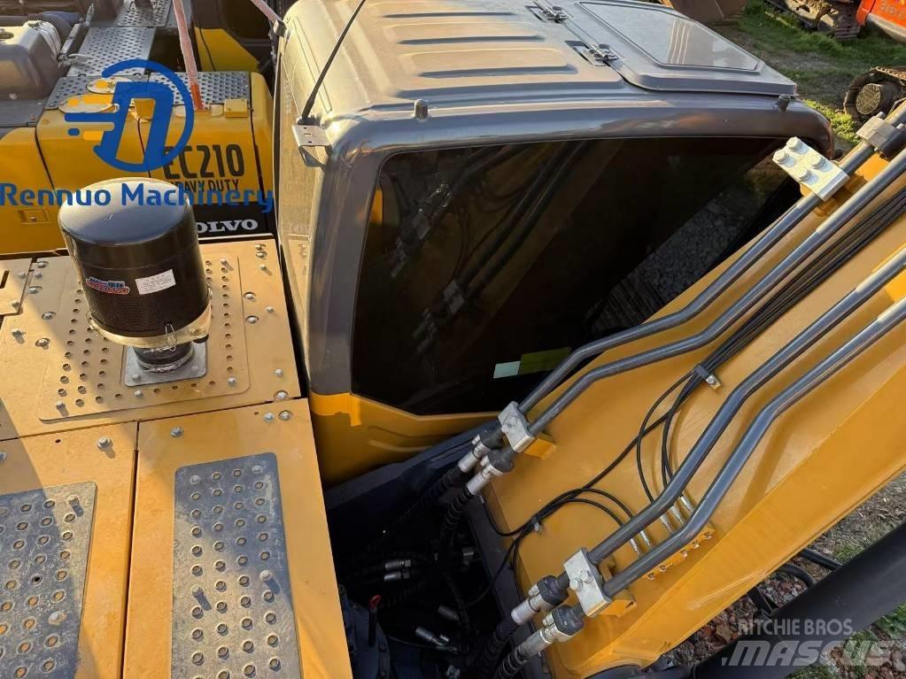 XCMG XE 305DK Crawler excavators