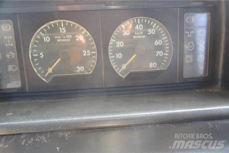 Bell B20C 6X4 Tanker trucks