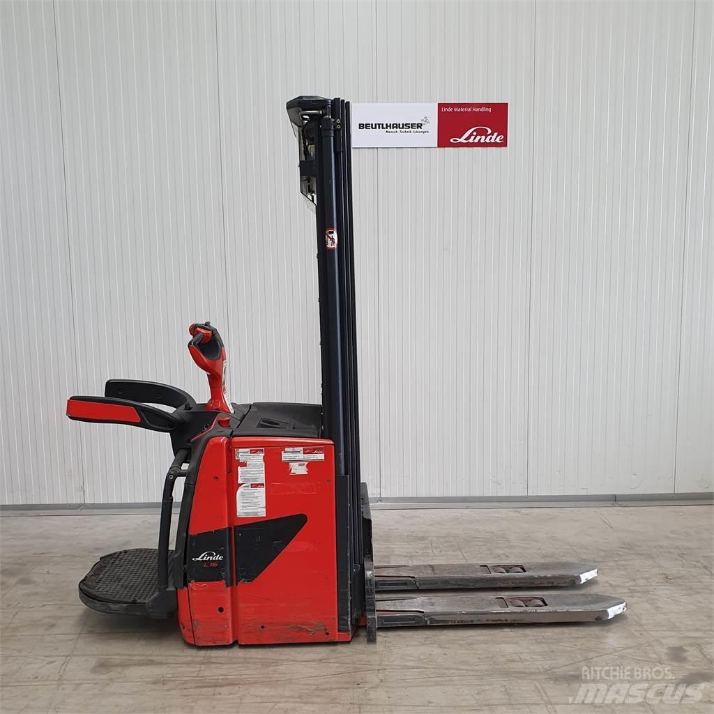 Linde L16AP Pedestrian stacker