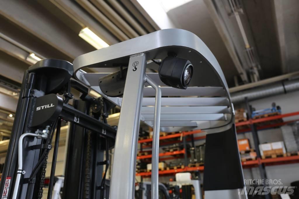 Still FMX14 Reach truck