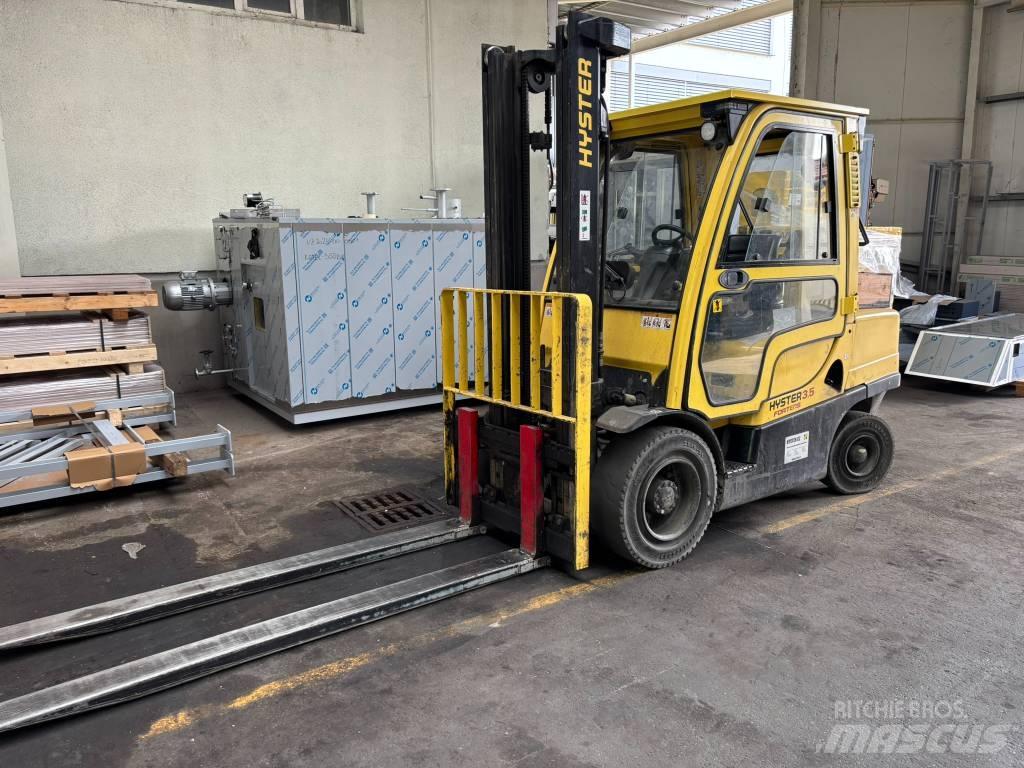 Hyster H3.5FT Diesel trucks