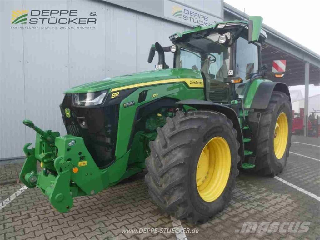 John Deere 8R 370 Tractors