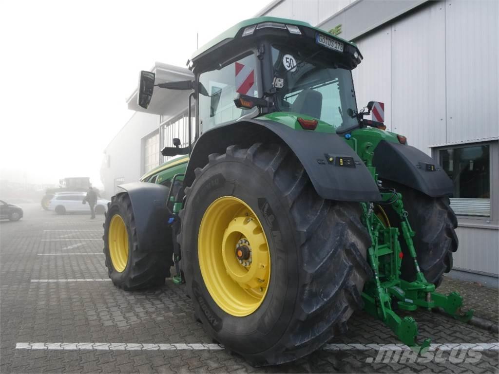 John Deere 8R 370 Tractors