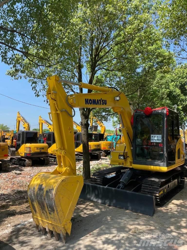 Komatsu PC70-8 Crawler excavators