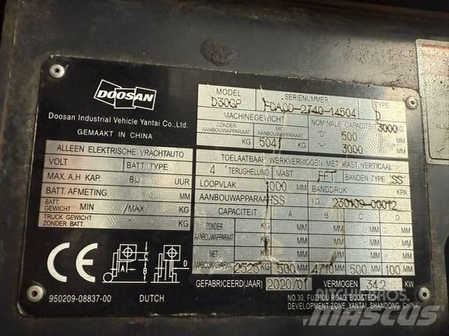 Doosan FD30 Diesel trucks