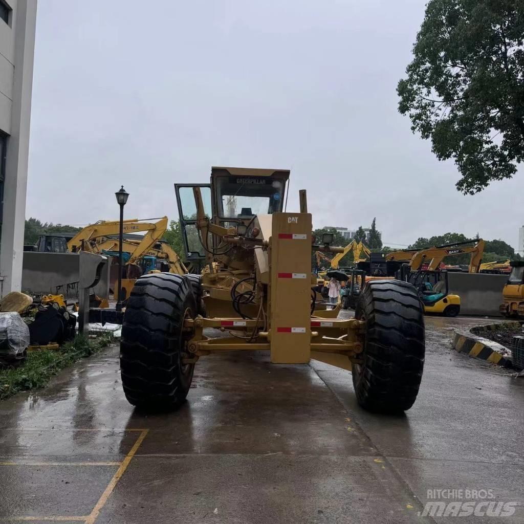 CAT 16G Graders