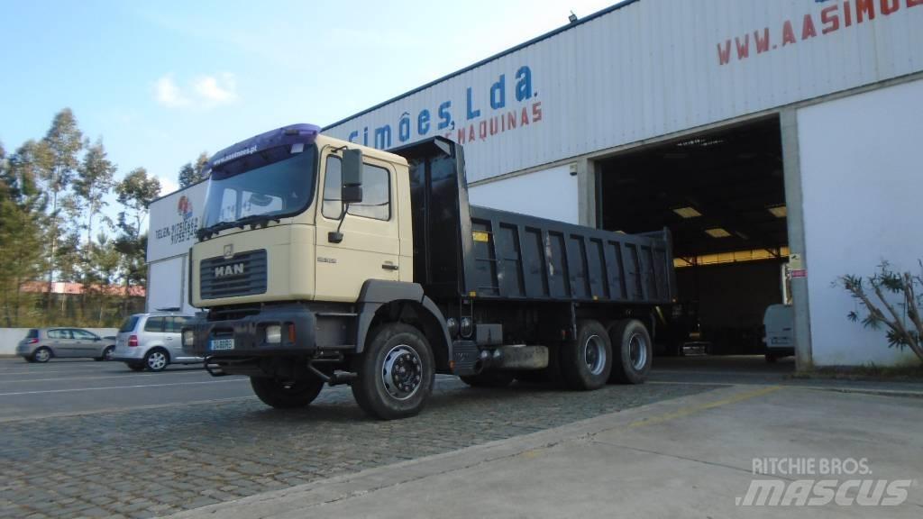 MAN 26.364 Tipper trucks