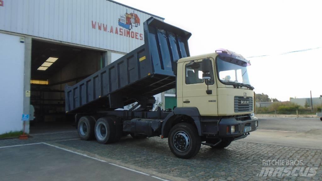 MAN 26.364 Tipper trucks