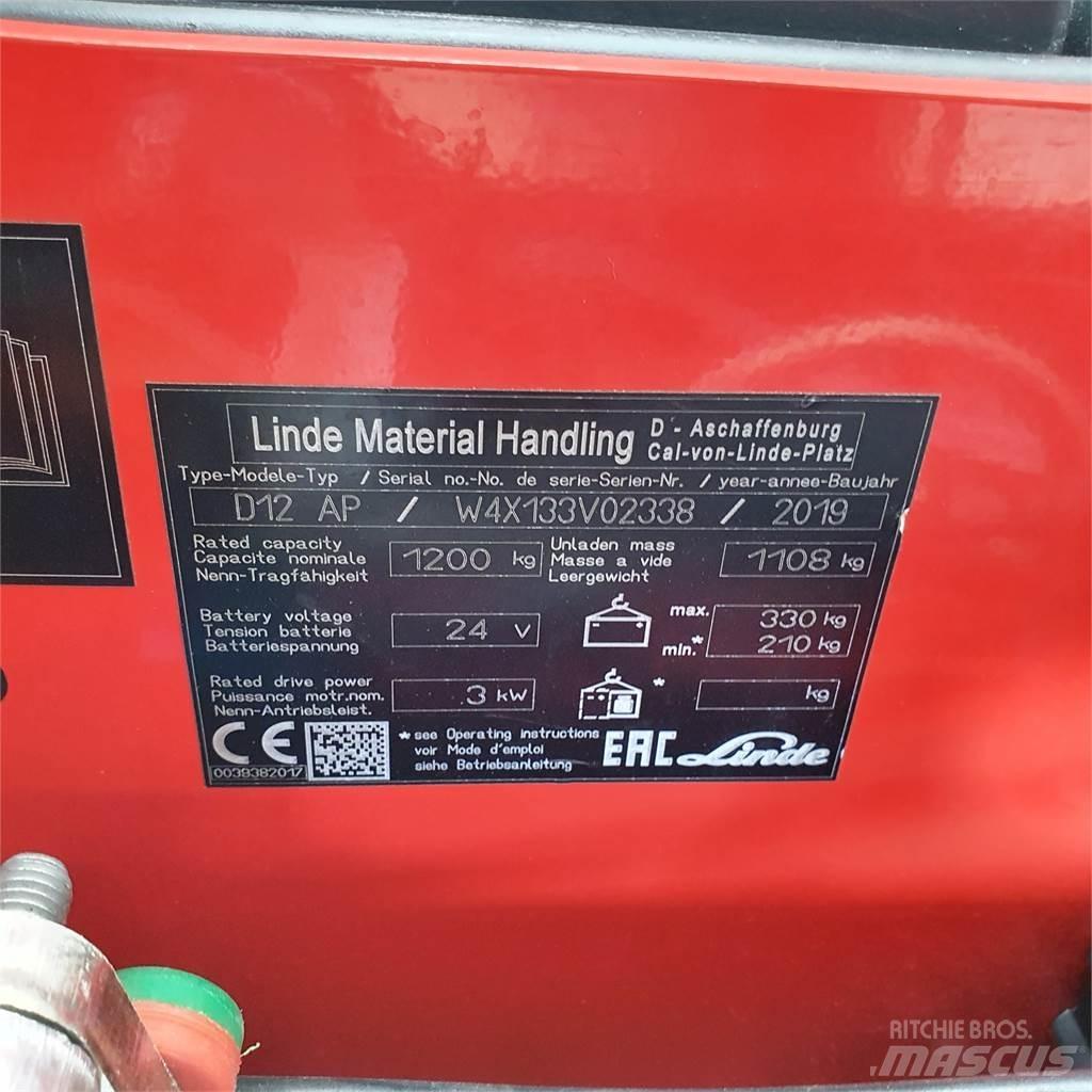 Linde D12AP Pedestrian stacker