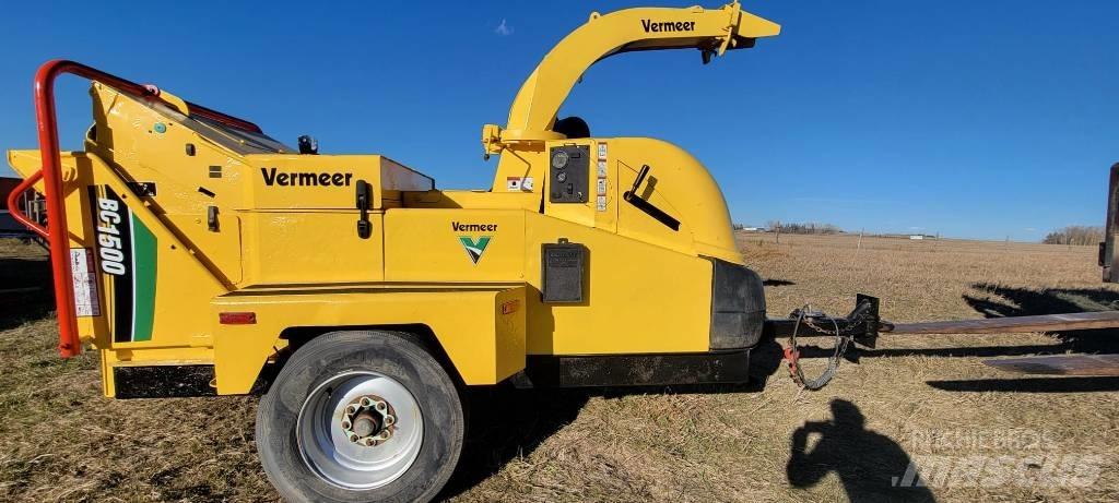 Vermeer BC1500 Wood chippers