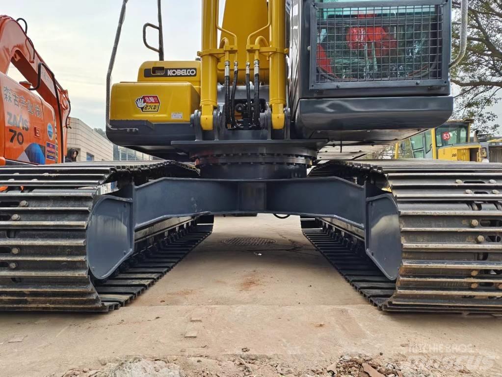 Kobelco SK200D Crawler excavators