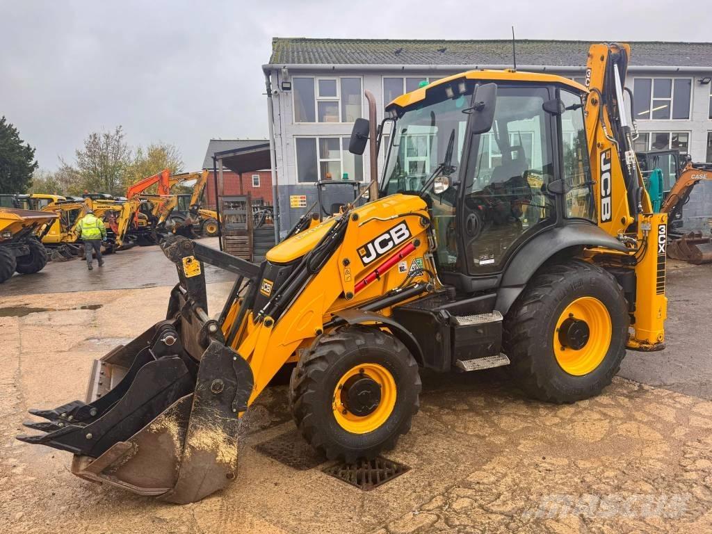 JCB 3 CX Backhoe