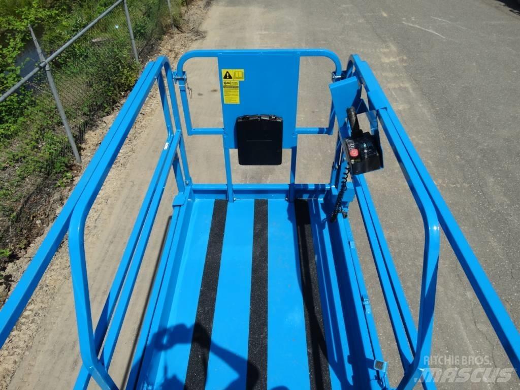 Genie GS 4047 Scissor lifts