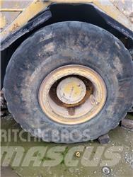 Volvo A25 Tyres, wheels and rims