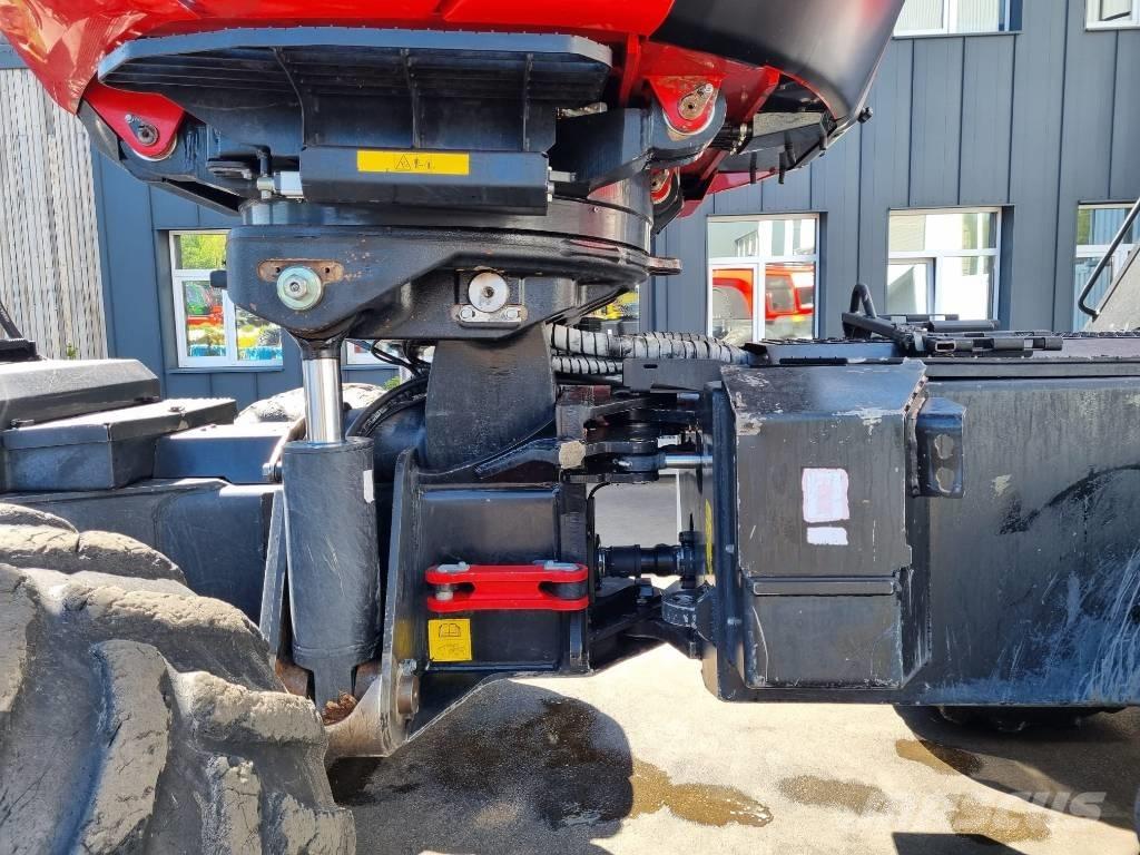 Komatsu 931 XC Harvesters