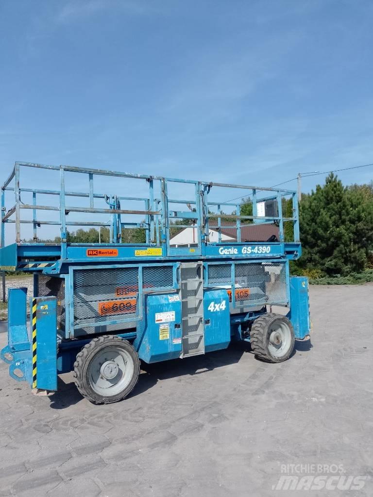 Genie GS 4390 Scissor lifts