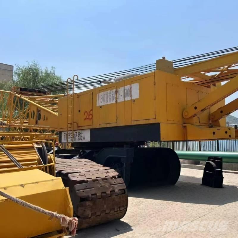IHI CCH 1500 Track mounted cranes