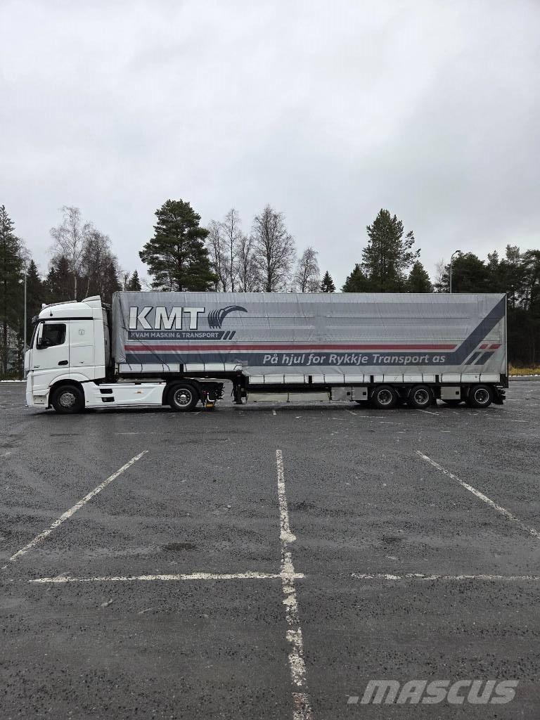 Närko Jumbo Curtain sider semi-trailers