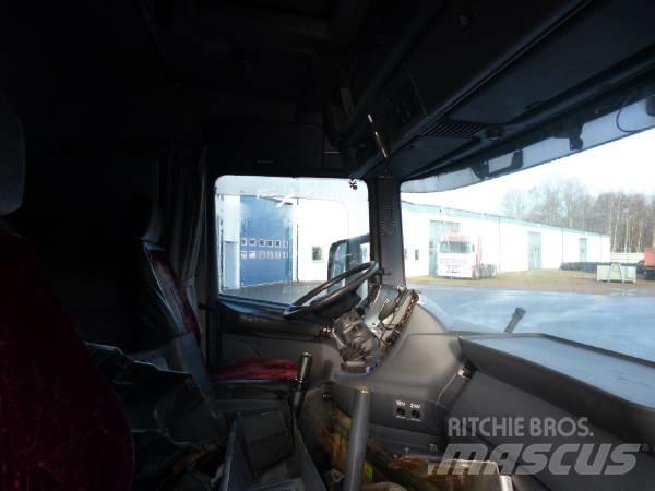 Scania T144 CT19 Cabins and interior