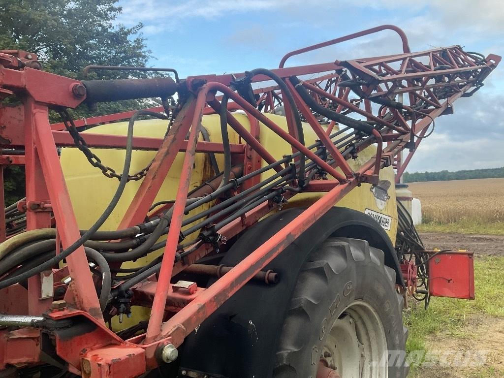 Hardi Comander Trailed sprayers
