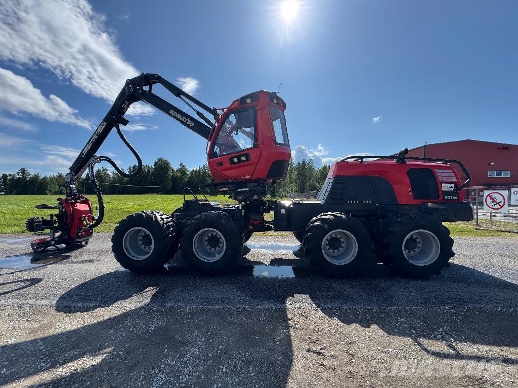 Komatsu 931 XC Harvesters