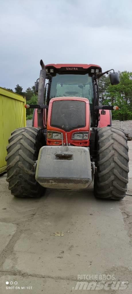 Valtra S 322 Tractors