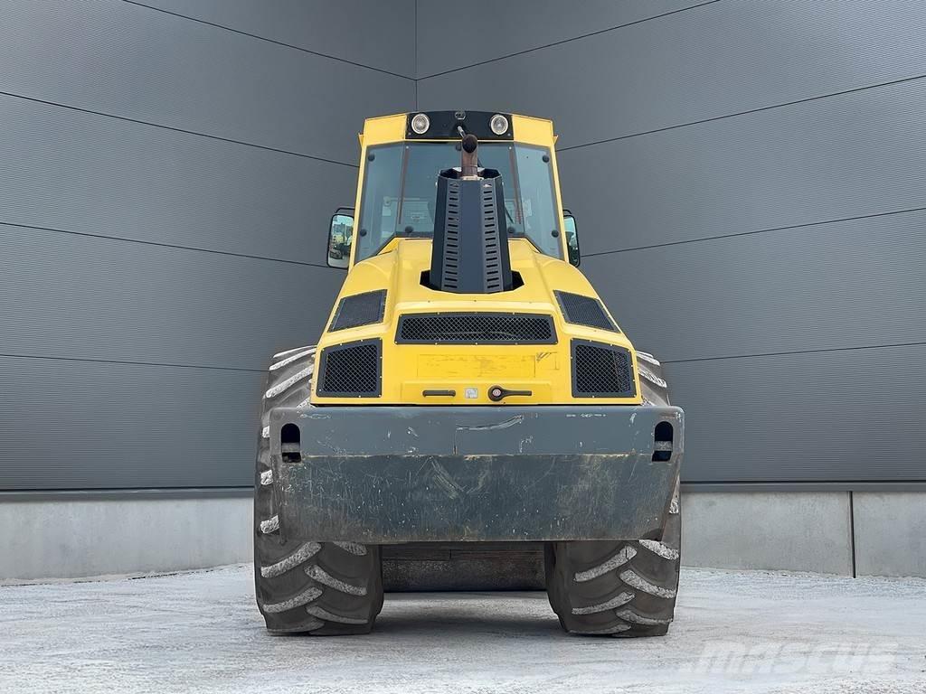 Bomag BW 216 DH-4i Single drum rollers