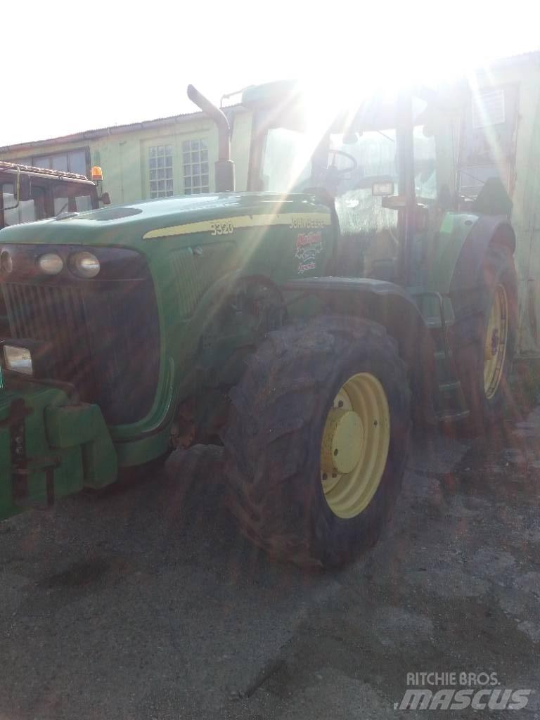 John Deere 8320 Tractors