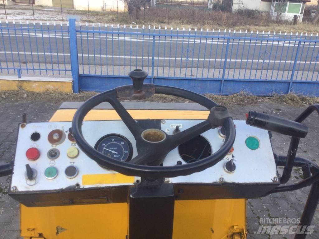 Dynapac CC 101 Twin drum rollers