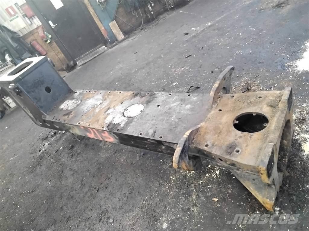 Komatsu 895 Other components