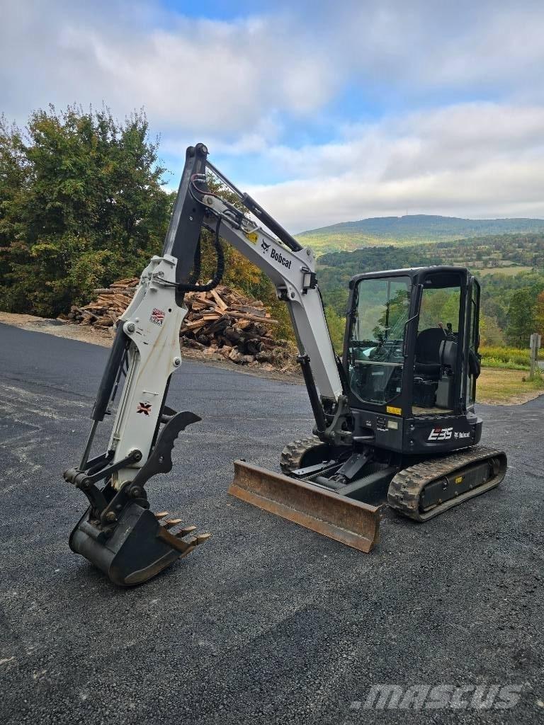 Bobcat E35 Mini excavators < 7t (Mini diggers)