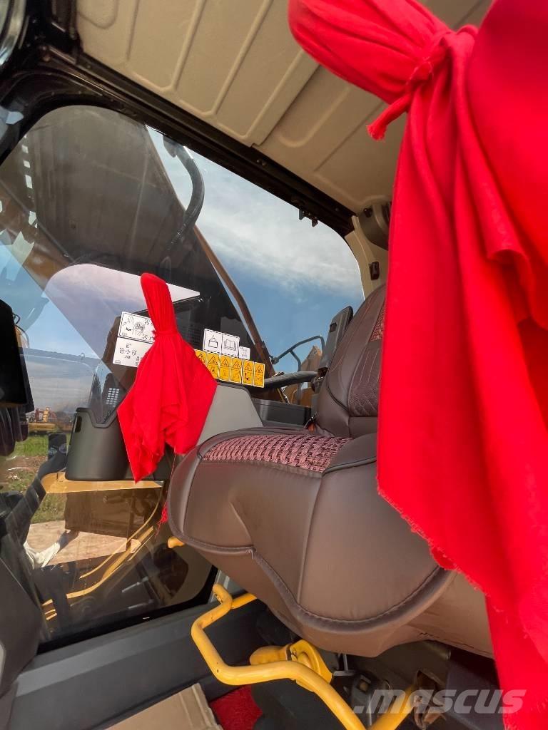 CAT 330GC Crawler excavators